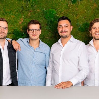 Die Caronsale-Gründer haben in einer neuen Finanzierungsrunde genug Kapital eingesammelt, um ihre Wachstumspläne weiter zu verfolgen. (Bild: Caronsale)