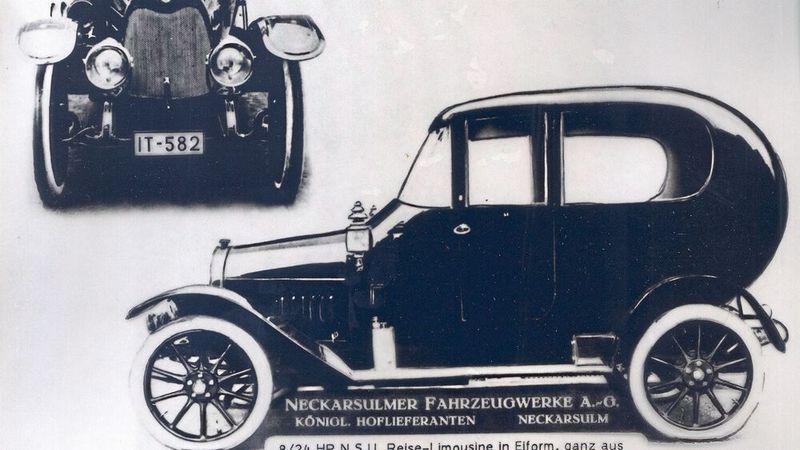 Eine historische Aufnahme des NSU Typ 8/24 PS. Das Auto, für dessen Karosserie NSU erstmals Aluminium verwendet hat, wurde mit Kosenamen auch „Alu-Ei“ genannt. Ein 1:4-Modell ist Teil der Sonderausstellung „Innovation. Wagemut. Transformation. 150 Jahre NSU“. (Bild: Audi AG)