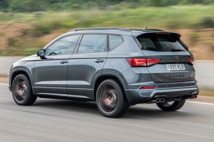 Ab Dezember gibt es den Ateca zu Preisen ab 42.850 Euro beim Händler.  (Bild: Seat)