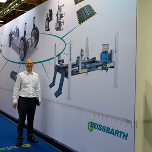 (Holz / »kfz-betrieb«)