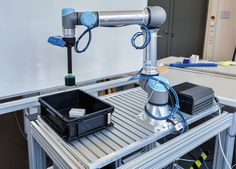 (Quelle:  robominds)