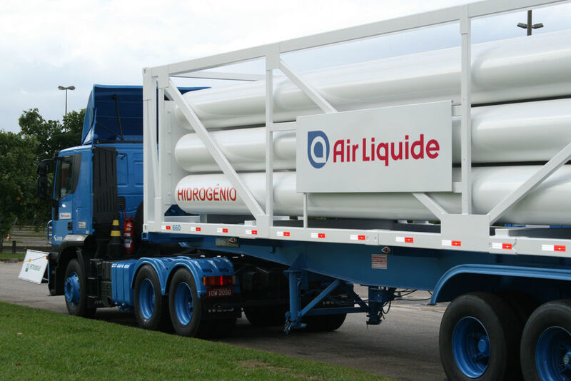 Trailer für den Transport von komprimierten Gasen (Air Liquide)