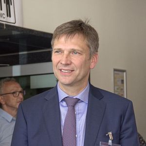 „Lapp ist Vorreiter bei der Entwicklung von Leitungen für Niederspannungs-Gleichstromnetze“, betont Georg Stawowy, Vorstand für Technik und Innovation bei der Lapp Holding AG in Stuttgart. 