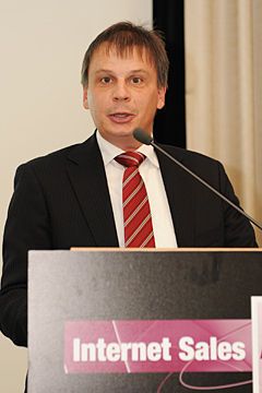 Lobte die Umsetzung des Internet-Geschäfts der Renault Retail Group Köln: Michael Borner, Vorstand Vertrieb der Renault Deutschland AG. (Archiv: Vogel Business Media)