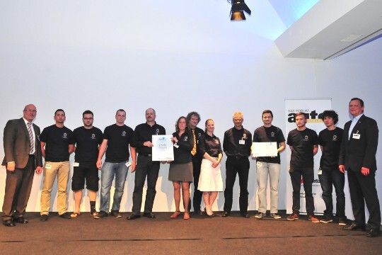 Die Vertreter der Schule für Farbe und Gestaltung durften sich über den zweiten Preis freuen. (Foto: Schmidt)