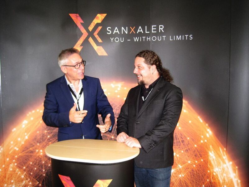 André Meyer (l., make IT) mit Boris Hajek (losstech) (Vogel IT-Medien GmbH)