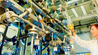 Im Labormaßstab konnte mit dem neuen Verfahren des Fraunhofer IKTS eine Erdgastrocknung von 