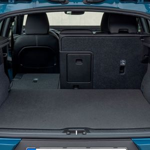 Der Kofferraum fasst 413 Liter.(Bild:  Volvo)