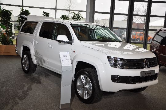 Zuerst in Genf beim Automobilsalon gesichtet: Der Amorak mit Hardtop. (Archiv: Vogel Business Media)
