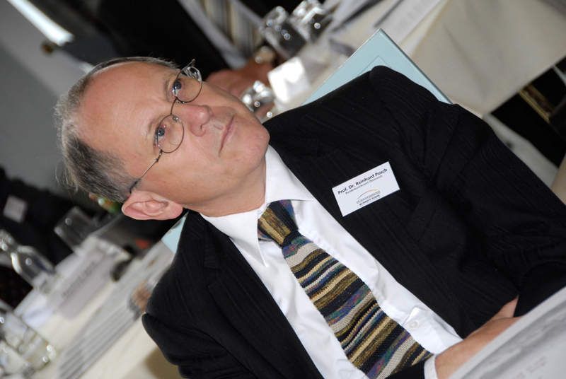 Professor Dr. Reinhard Posch (Chief Information Officer des Bundes, Österreich) gab einen Ausblick über den Tellerrand: „eGovernment in Österreich – Politische Grundlagen, Strategien und Projekte“ (Archiv: Vogel Business Media)