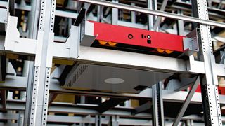 Omnipallet von Gebhardt Fördertechnik, ein 2D-Palettenshuttle-Lagersystem, überträgt die Shuttle-Technologie auf die Palettenfördertechnik. (Bild: Gebhardt Fördertechnik)