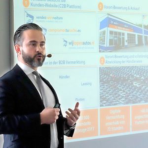 Robert Lasek (Auto1 Group): „Digitale und schlanke Prozesse führen zu kurzen Standzeiten.“(Bild:  Zietz)