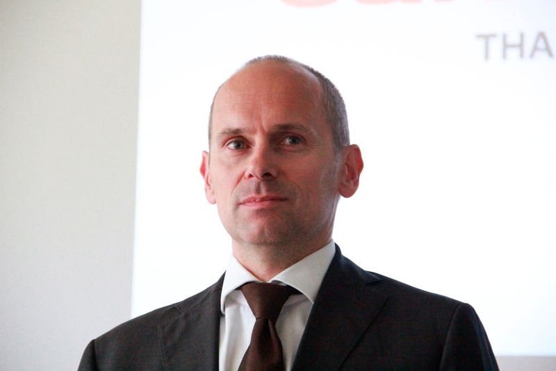 Tommaso Bonuzzi, Marketingdirektor von Salvagnini Italia S.p.A. in Sarego (Italien):  „Jede Maschine, die wir bei Rittal installiert haben, wurde eigens auf die Anforderungen von Rittal hin abgeändert.“ (Reinhold Schäfer)