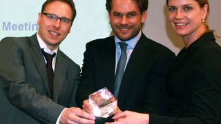 Robert Bocek (Geschäftsführender Direktor der In Time Spedice spol. s r.o.), Carsten Siebe (Geschäftsführer der Eurodis GmbH), und Dana Englichova (Geschäftsführerin der In Time Spedice spol. s r.o.) (v.l.). (Bild: Eurodis)