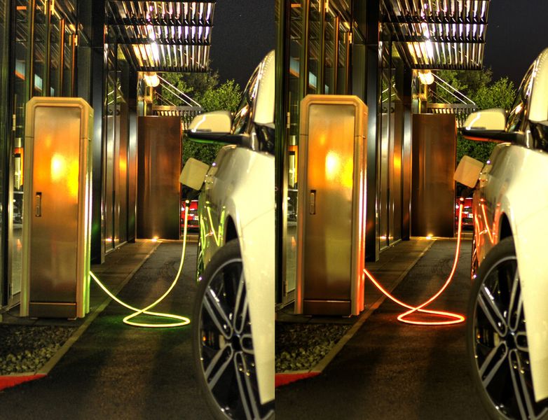 So kann der Fahrer auch aus größerer Entfernung und ohne die Verwendung von Zusatzgeräten den Ladezustand seines Elektroautos oder Plug-in-Hybrids erkennen. (Bild: Leoni)
