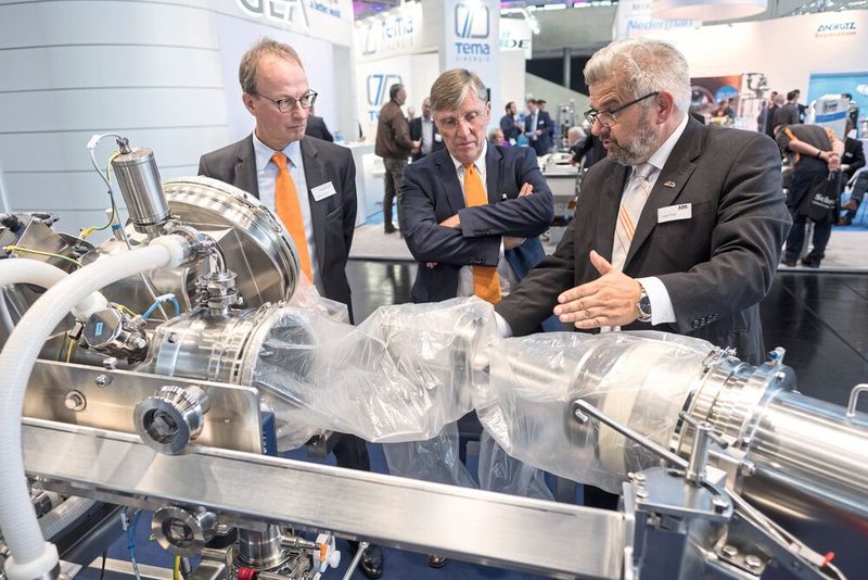 Sichere Übergänge von einer Komponente zur anderen sind mehr denn je ein Muss. (Bild: Messe Nürnberg)