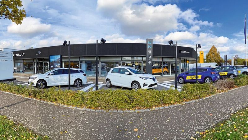 Car Union hat bereits den größten Teil der Renault- und Dacia-Standorte auf die neue Außen-CI umgerüstet, der Betrieb im sächsischen Markkleeberg ist einer davon. (Bild:  Car Union)