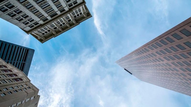 Hoch, höher, am höchsten – Das Ziel der USA ist eindeutig: Das KI-Wettrennen gewinnen. Aber zu welchem Preis?(Bild:  Atlanta, Georgia, USA /Domenico Convertini / CC BY-SA 2.0)