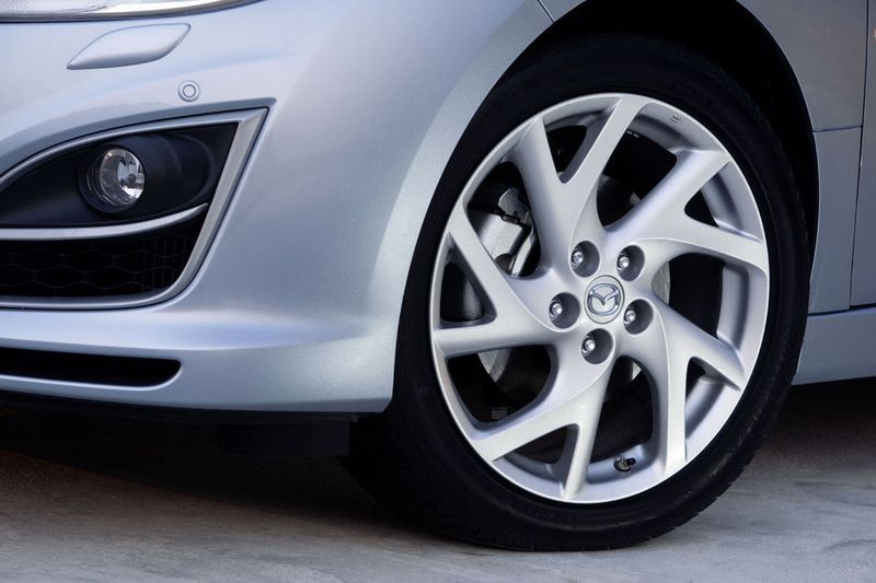 Neue Leichtmetallfelgen sollen den sportlichen Charakter des Modells betonen (Archiv: Vogel Business Media)