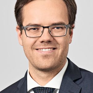 „Stuttgart hat sich für Industriemessen speziell im Bereich der Produktionstechnik bewährt“, so Niklas Kuczaty, der für Märkte, Veranstaltungen, Mitgliederbetreuung in der Arbeitsgemeinschaft Medizintechnik im VDMA zuständig ist