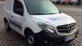 Wirbt mit dem Slogan „Denk‘ ich an Hamburg, denk‘ ich an Garbe“: der Logistikdienstleister Garbe (im Bild ein Kurierfahrzeug). (Garbe)