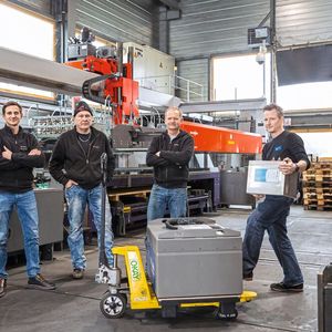 Starker Partner: Roman Christ (r.) von IPS Integrated Power Solutions brachte sein Batterie-Know-how ins Projekt ein.(Bild:  Julian Salinas)