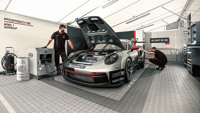 Die in Chile produzierten E-Fuels will Porsche zuerst im Mobil 1 Supercup einsetzen. (Bild: Porsche)