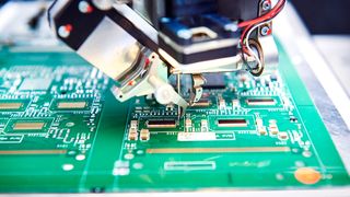 Die Schweizer Cicor-Gruppe gibt bekannt, den spanischen Elektronikspezialisten Mades übernehmen zu wollen. Was dahintersteckt, verrät dieser Beitrag ... (Bild: Cicor)