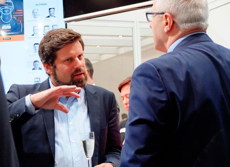 Vogel Business Media präsentierte auf der Hannover Messe das neue Magazin 