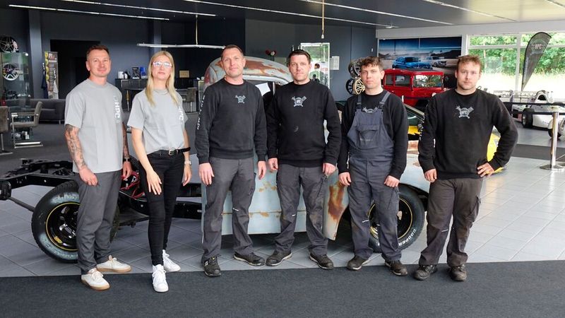 AHL in Finsterwalde ist freie Werkstatt, BMW-Spezialist aus seiner Historie als Markenhändler heraus sowie Experte für Fahrzeugtuning und Oldtimerrestaurierung. (Bild: Rosenow – VCG)
