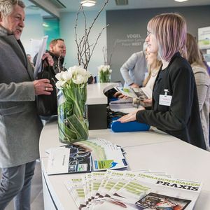 Knapp 400 Gäste folgten der Einladung der Medienmarke "Gebrauchtwagen Praxis".(Bild:  Stefan Bausewein)