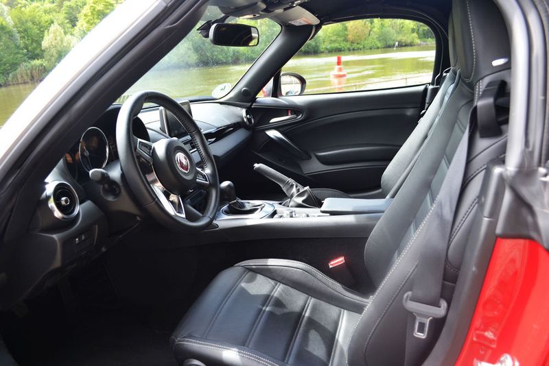 Ansonsten geht es drinnen ziemlich kuschelig zu.  (Seyerlein/»kfz-betrieb«)