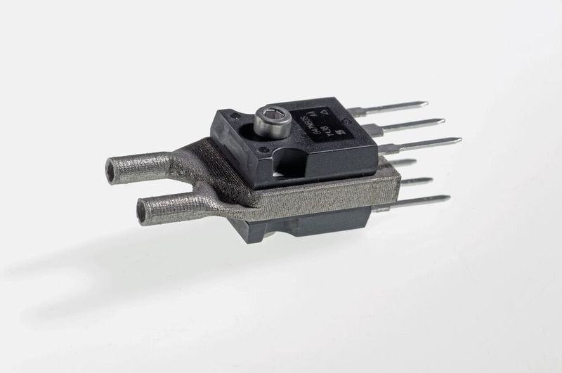 Bild 4:  IQ Twin zur Kühlung von einem Transistorpärchen.