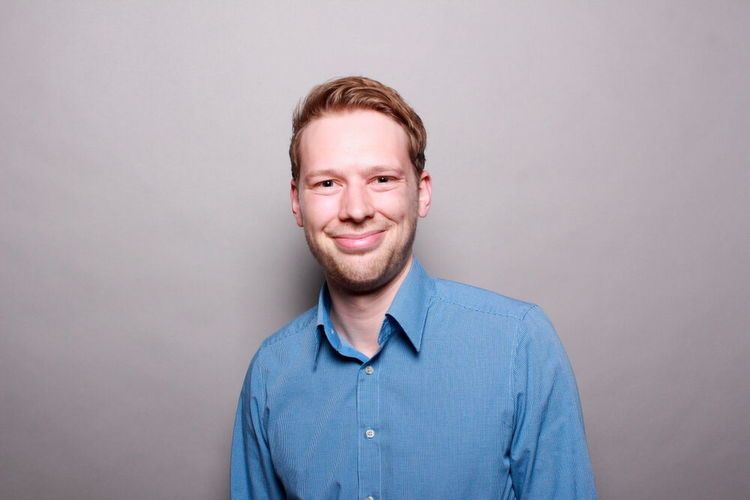 Jonas Zimmer, Spross des Unternehmensgründers der Zimmer Group, ist seit August neuer Geschäftsführer der Sparte Kunststofftechnik.Unsere Bildergalerie „In aller Kürze: Personalmeldungen aus der Prozessindustrie“ zeigt Ihnen kompakt die personellen Veränderungen in den Chefetagen der deutschen Prozess- und Chemieindustrie. Den jeweiligen passenden Beitrag finden Sie hier. (Bild: Zimmer Group)