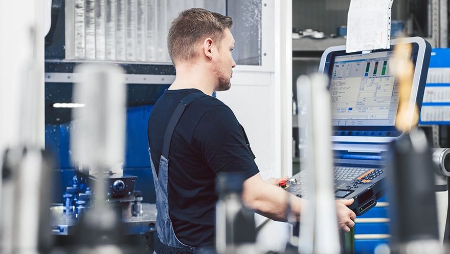 dm-web-teaser-industrial-hmi-900x507 (Data Modul AG)