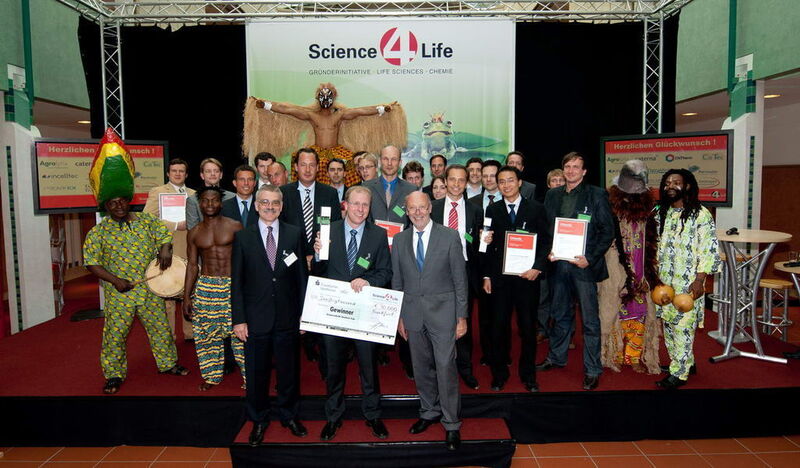 Die Gewinner des diesjährigen Science4Life Venture Cup.  (Bild: CfL Consulting)