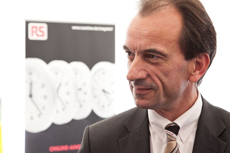 Auch die Politik gibt sich die Ehre: in Person des hessischen Staatsministers Michael Boddenberg (Archiv: Vogel Business Media)