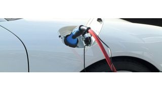 Der Anteil an Elektrofahrzeugen steigt – und davon kann vor allem der Maschinenbau profitieren, wie eine neue Studie zeigt. (Stefanie Michel)