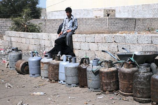 Seit gut einem halben Jahr unterlaufen illegale R134a-Importe die sogenannte F-Gas-Verordnung der EU. Sie sorgen auch dafür, dass der Preis für das Kältemittel wieder gefallen ist, und sie zeigen auf, dass die Brüsseler ihre Hausaufgaben nicht gemacht haben.(Bild:  dpa)