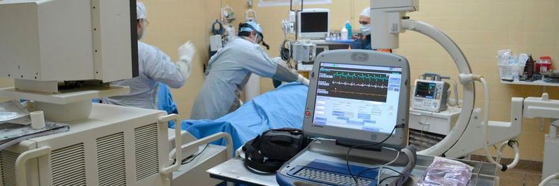 Die Integrität der Daten und Geräte muss zu jedem Zeitpunkt garantiert sein, ebenso wie die Identität der betreffenden Geräte und Patienten. Ärzte und Patienten sind darauf angewiesen vernetzten Systemen dahingehend zu vertrauen, dass sie das tun, was sie tun sollen. (Bild:   / CC0)