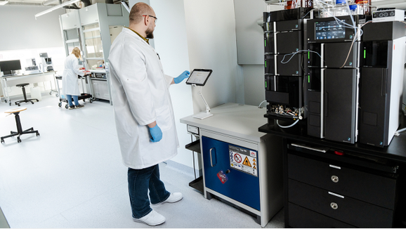 Düperthal Webinar Kampagnenbild DUE_LAB2510_IU_DISPOSAL_DC_App_prax_hy1624_1200x675 (2)