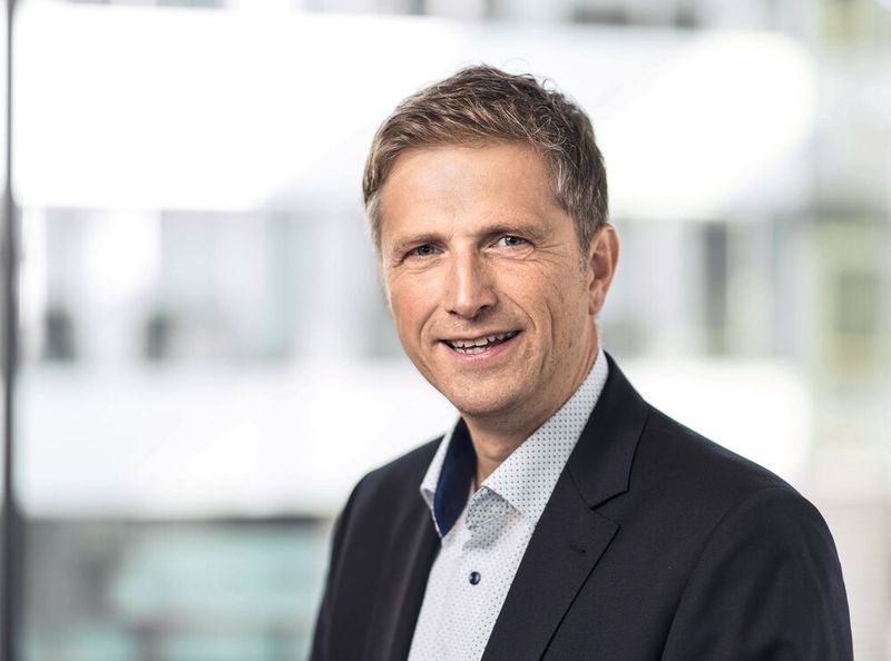 „Beim Druckverfahren können wir Materialien verwenden, die kein Kobalt enthalten, deren Eigenschaften aber ähnlich sind“, sagt Schwenzel vom Fraunhofer IFAM. (Fraunhofer IFAM)