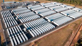 LG Energy Solution and Energix have signed a non-binding MoU to explore supplying around 2 GWh of BESS solutions across Europe and the U.S. over the next 24 months, with discussions to expand the potential volume to 4.5 GWh. (Source: © Harley Kingston - stock.adobe.com)
