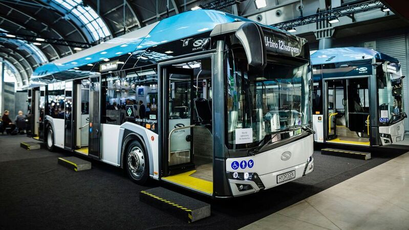 Der Solaris-Wasserstoff-Bus schafft etwa 350 Kilometer am Stück.