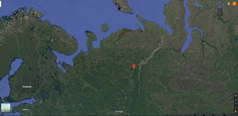 -58,1 °C – 31.12.1978 Ust-Schtschuger, Russland, Europa  Der europäische Kälterekord liegt in Ust-Schtschuger im Ural-Vorland. Dort zeigte das Thermometer Silvester 1978 einen Wert von 58 Grad Celsius unter Null. Zählt man die Wetterstation North Ice im dänischen Außengebiet Grönlands noch zu Europa, liegt der Kälterekord allerdings dort: -66,1 °C maß die Station am 9. Januar 1954.     Hier geht es zurück zum Begleitartikel dieser Bildergalerie: Die tiefsten Temperaturen der Welt  Quelle: Minus 89,2 Grad: Das sind die weltweiten Kälterekorde  (Google, Terra Metrics, Kartendaten 2020)