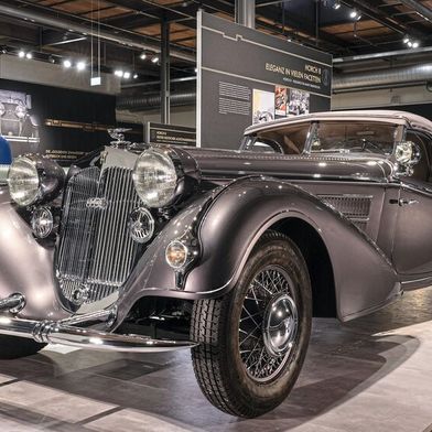 Zweifellos einer der Höhepunkte der Sonderausstellung: Horch 855 Spezialroadster aus dem Jahr 1938. (Bild: Stefan Warter/Audi AG)