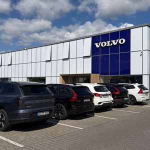 Das Autohaus Hedtke in Weiterstadt hat mehrere strategische Projekte im Verkauf angestoßen.(Bild:  Wehner - VCG)