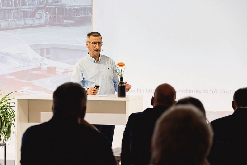 Impressionen der Fachtagung „Mehr Effizienz im Presswerk“ 2025 in Würzburg. (Bild: Stefan Bausewein)