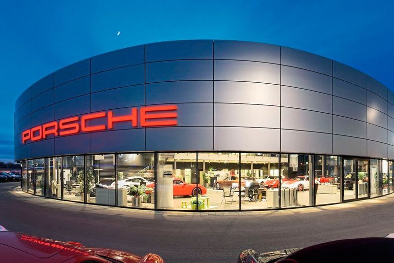 Visionäre Familienbande: In der Allgäuer Seitz-Gruppe übernimmt im 90. Jahr des Firmenbestehens die vierte Generation das Ruder und hält das Unternehmen mit neuen Ideen auch in schwierigen Zeiten aus Kurs. (Seitz)