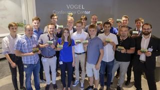 Junge Köpfe und Industrie-Neulinge zu inspirieren und zu ermutigen, war das Ziel der Auslobung des „FutureIng Award – Engineering Talente 2019“. Alle 17 Teilnehmer haben sich ihren Preis mehr als verdient. (J_UNTCH_VOGEL_CORPORATE_MEDIA)